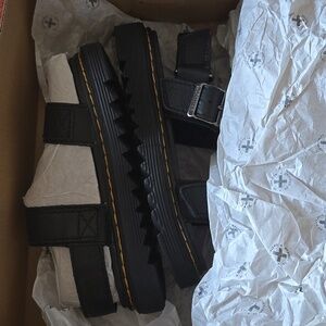 Dr. Martens Kyle J US 13